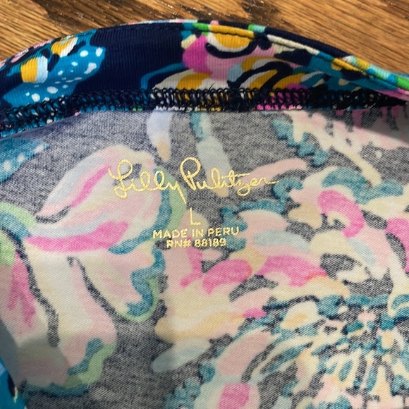 Lilly Pulitzer Aleah Long Seeved Top in High Tide Navy She's Got Sol M&L NWT - Picture 6 of 9